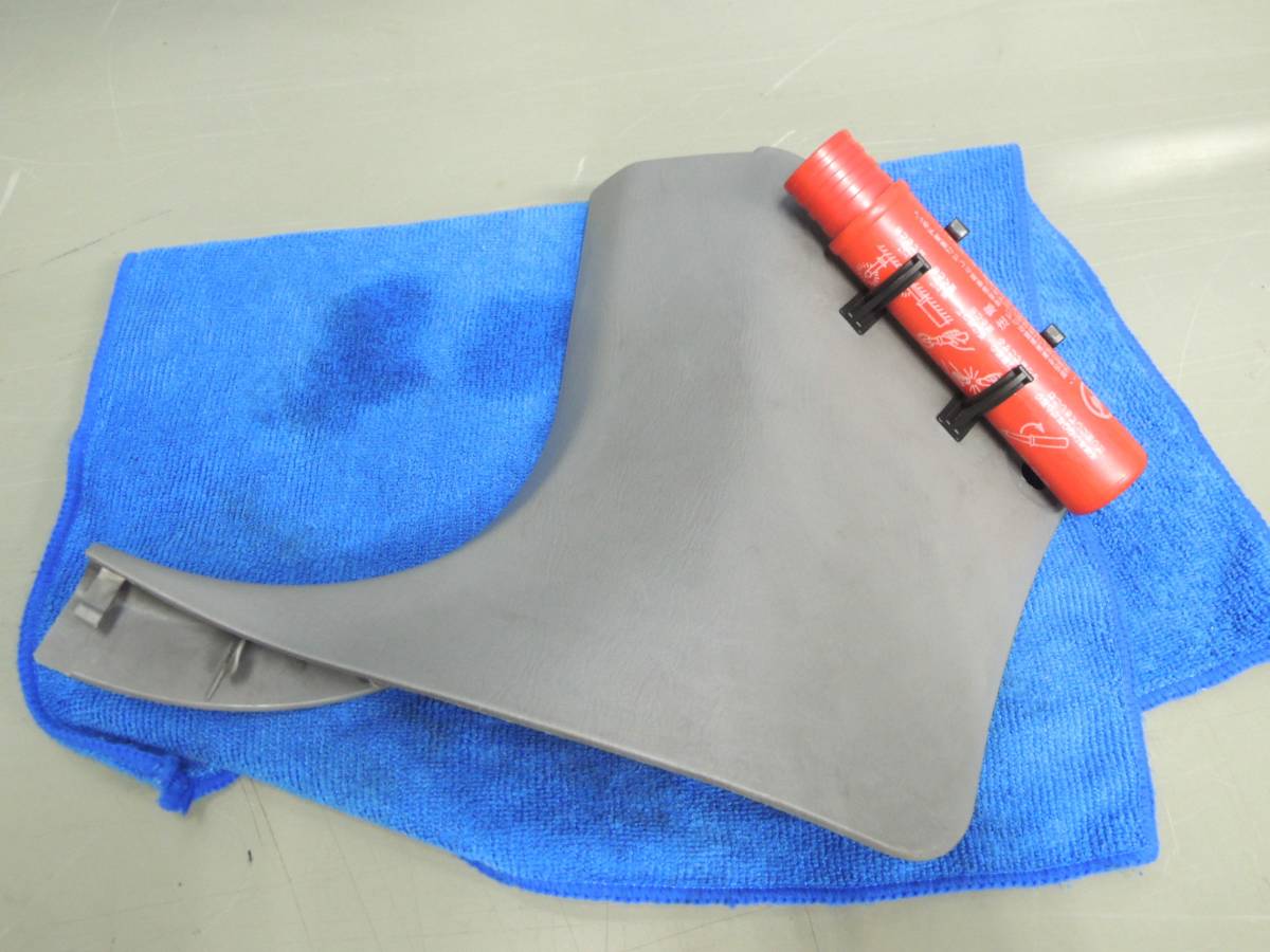 【全面除菌済】GF-SF5 フォレスター S/tb 5MT 純正 【左/助手席】 キックパネル 発煙筒付き 【有効期限2002.10】 94060FC020 SB-5026拍卖