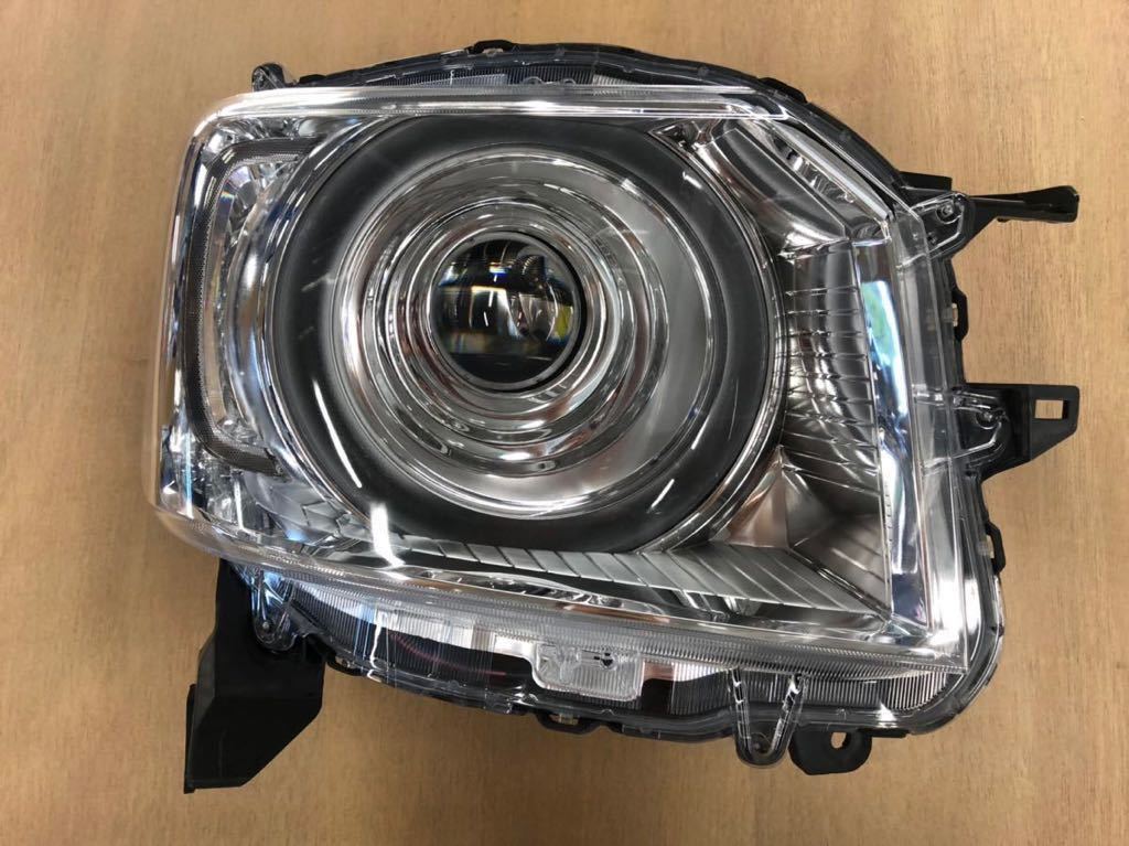 美品 JF3/JF4 N-BOX 右ヘッドライト LED拍卖