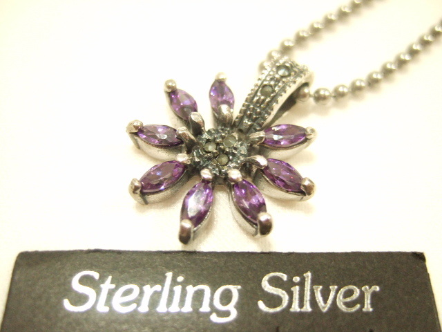 横浜最新 シルバーSILVER925銀♪魅惑のペンダント花フラワー アメジスト風紫 メンズレディース 送料220円ξgtξ ξネックレス63a拍卖