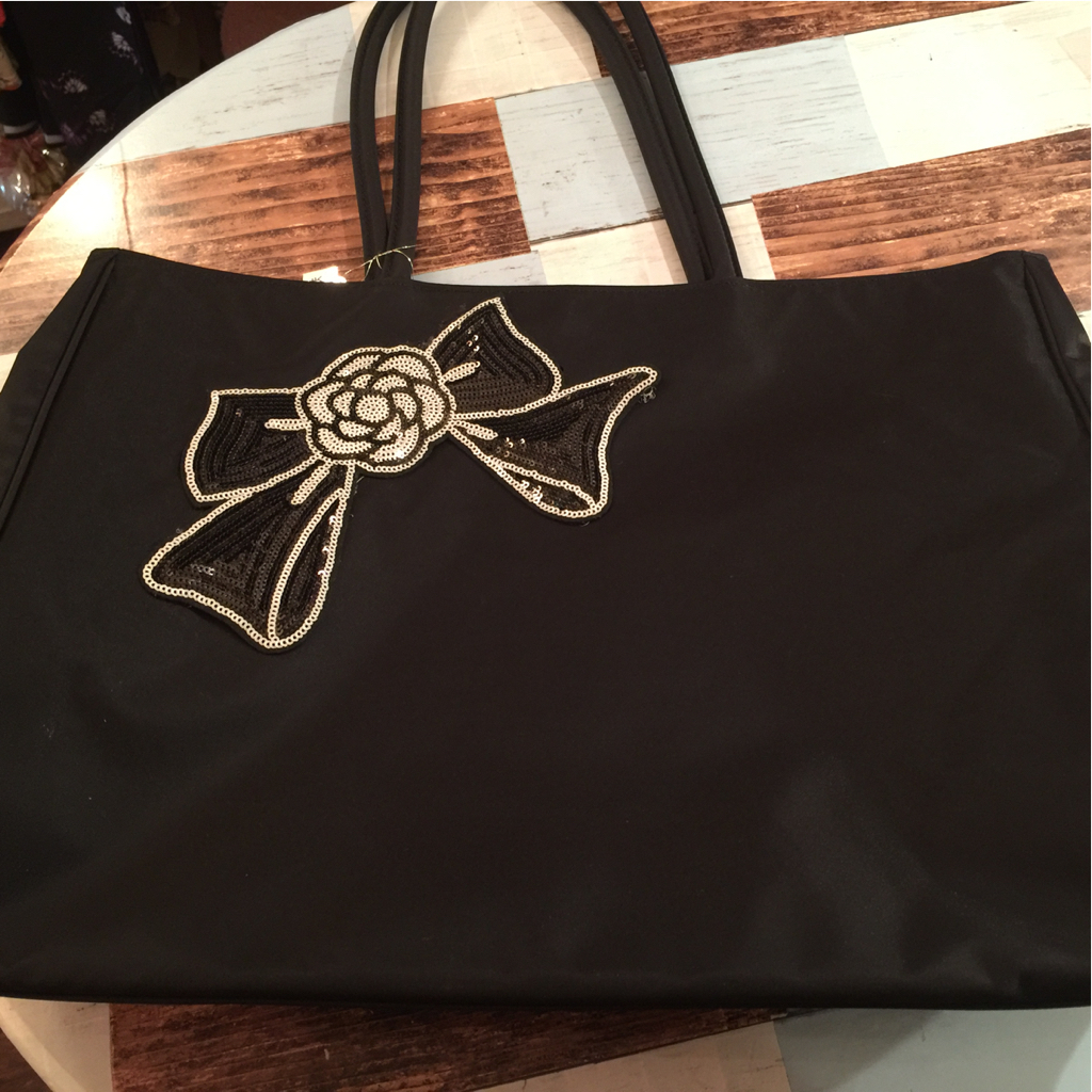 可愛いスパンコールおリボンのトートバッグ拍卖