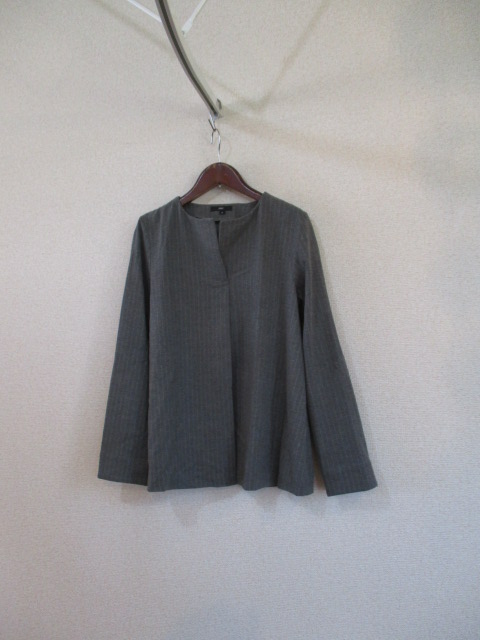 DHCグレーストライプ長袖ブラウスプルオーバー(USED)90117)拍卖