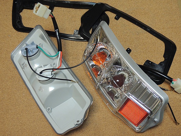 テールライトASSY(クリア)左右セット フィアット500用拍卖