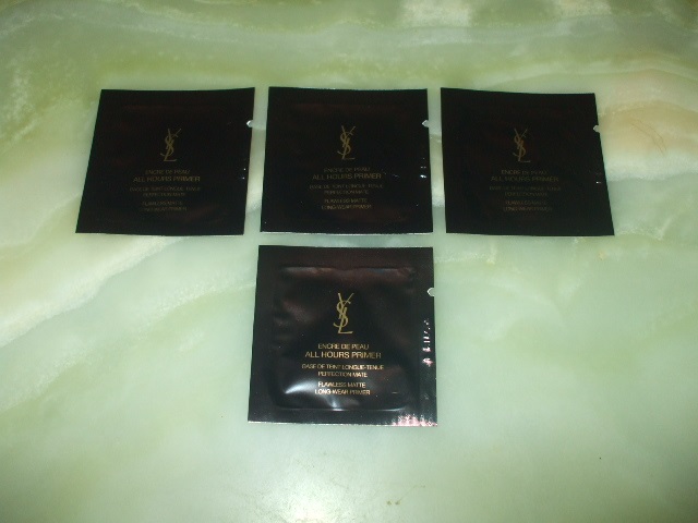 イヴサンローラン☆アンクル ド ポー オール アワーズ プライマー 4個拍卖