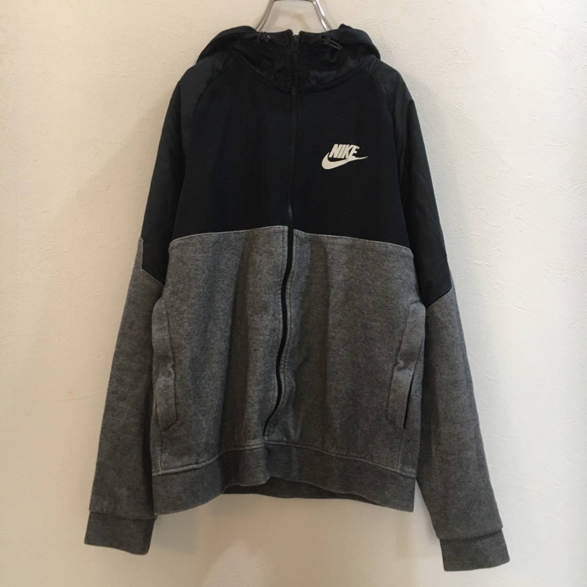 NIKE/ナイキ Sサイズ フルジップパーカー フード付き 黒 グレー 長袖拍卖