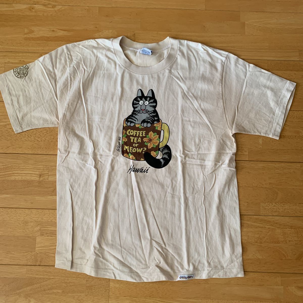 服 CRAZY SHIRTS クレイジーシャツ クリバンキャット Tシャツ 半袖 メンズ size M 薄茶 古着 90s USA製 ビンテージ タグカット 中古 送無拍卖