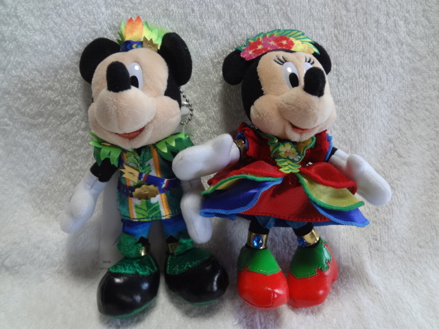 TDLヌイグルミバッジ ミッキー・ミニー ドナルドのホットジャングルサマー2019拍卖