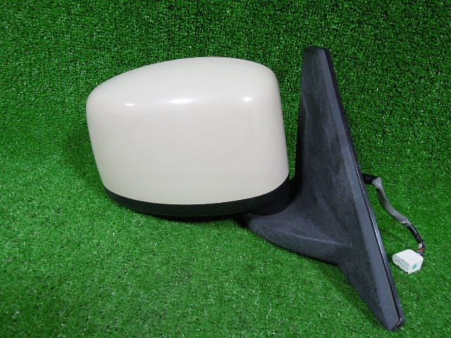 日産 ピノ HC24S / HA24S ドアミラー 右 中古 カラー:ZGF ミルクティーベージュM 7ピン 電動格納 ヒーター A0179拍卖