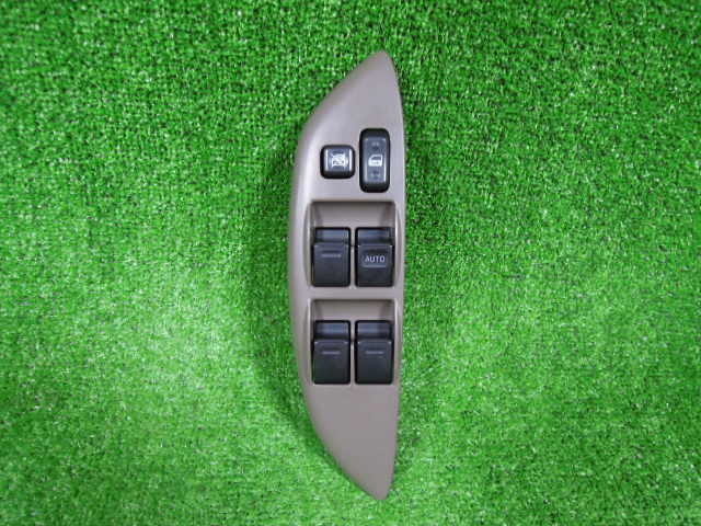 トヨタ プラッツ NCP16 パワーウィンドウスイッチ 中古 18ピン 84820-52180 カバー付き | 220883拍卖