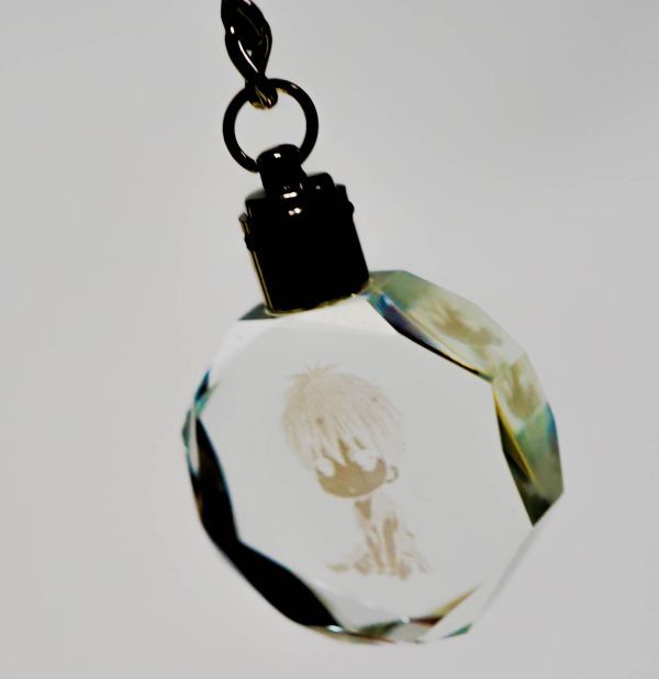 キーホルダー 黒子のバスケ 黒バス 光る クリスタル 黒子 グッズ キーリング おもちゃ拍卖