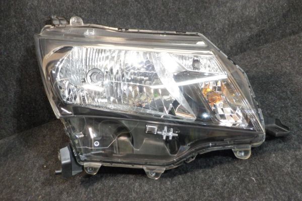 OATM29c01★M900A★M910A★タンク★★ヘッドライト★★右★ハロゲン★81110-B1590★STANLEY W3919★迅速発送★送料安い★拍卖