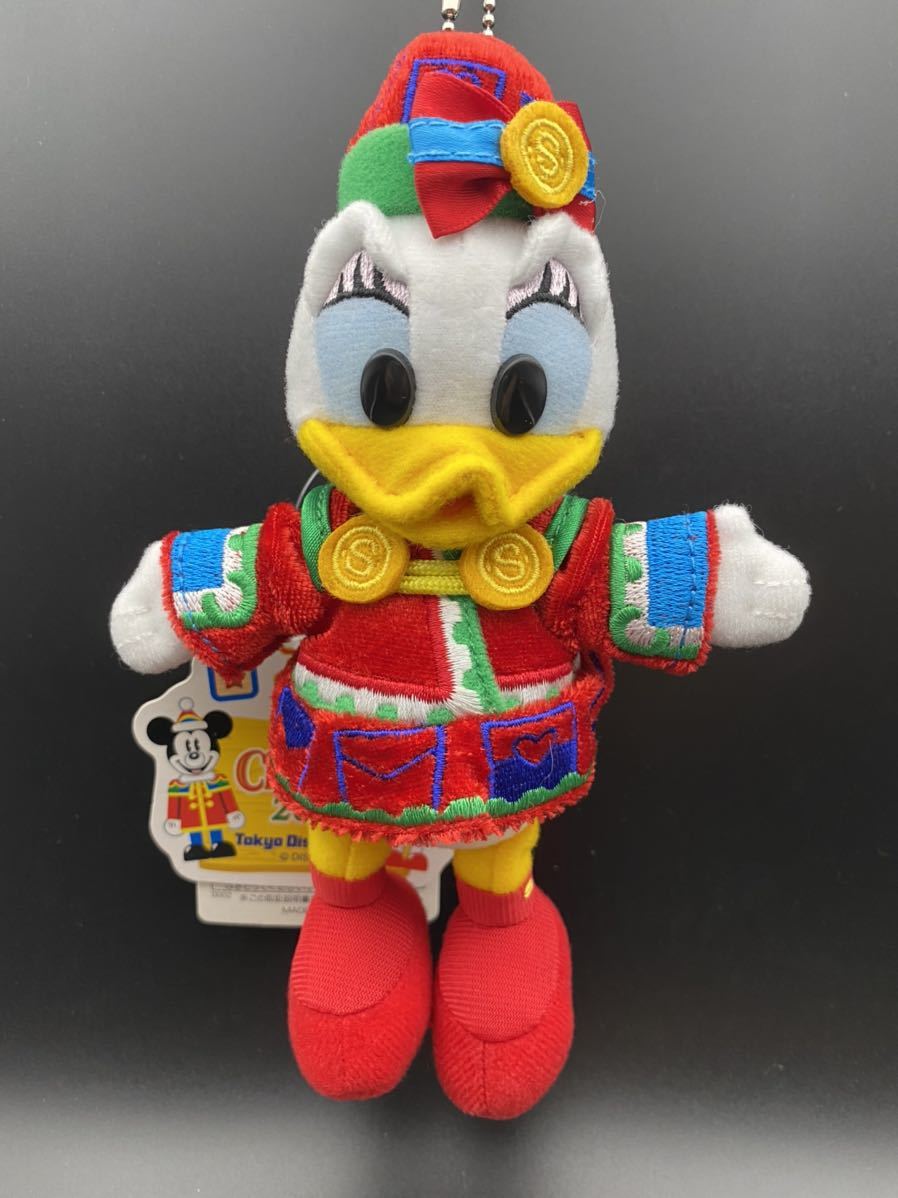 180 TDL30周年 クリスマスファンタジー2013 デイジー ぬいぐるみバッジ TDS TDL TDR ディズニーランド バッチ 未使用 タグ付き ぬいば拍卖
