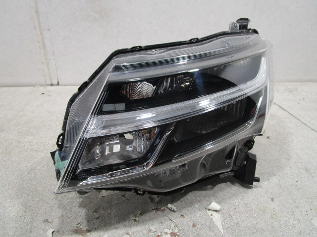 トヨタ タンク M900A/M910A 純正 LED 左ヘッドライト拍卖