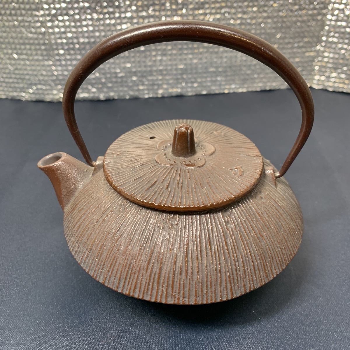 ★大阪堺市/引き取り可★急須 鉄瓶 南部鉄器 レトロ 茶器 お茶入れ 古道具 ヤカン 水注 煎茶 日本 和風 飾り オブジェ インテリア 飾り★拍卖