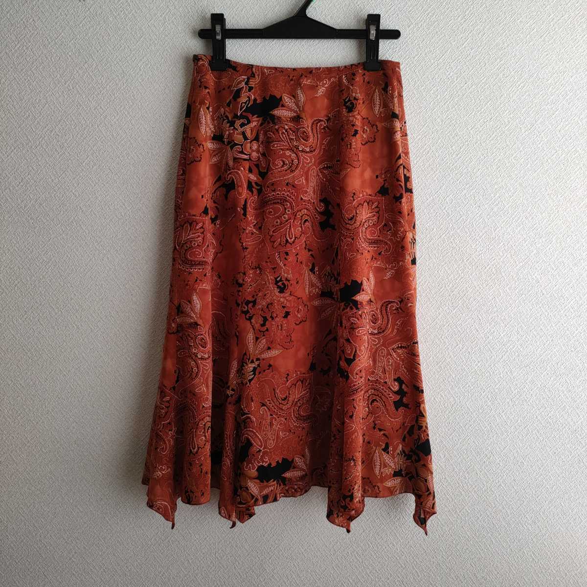 サンローズの優しい手触りのロングスカート 社交ダンスにも拍卖