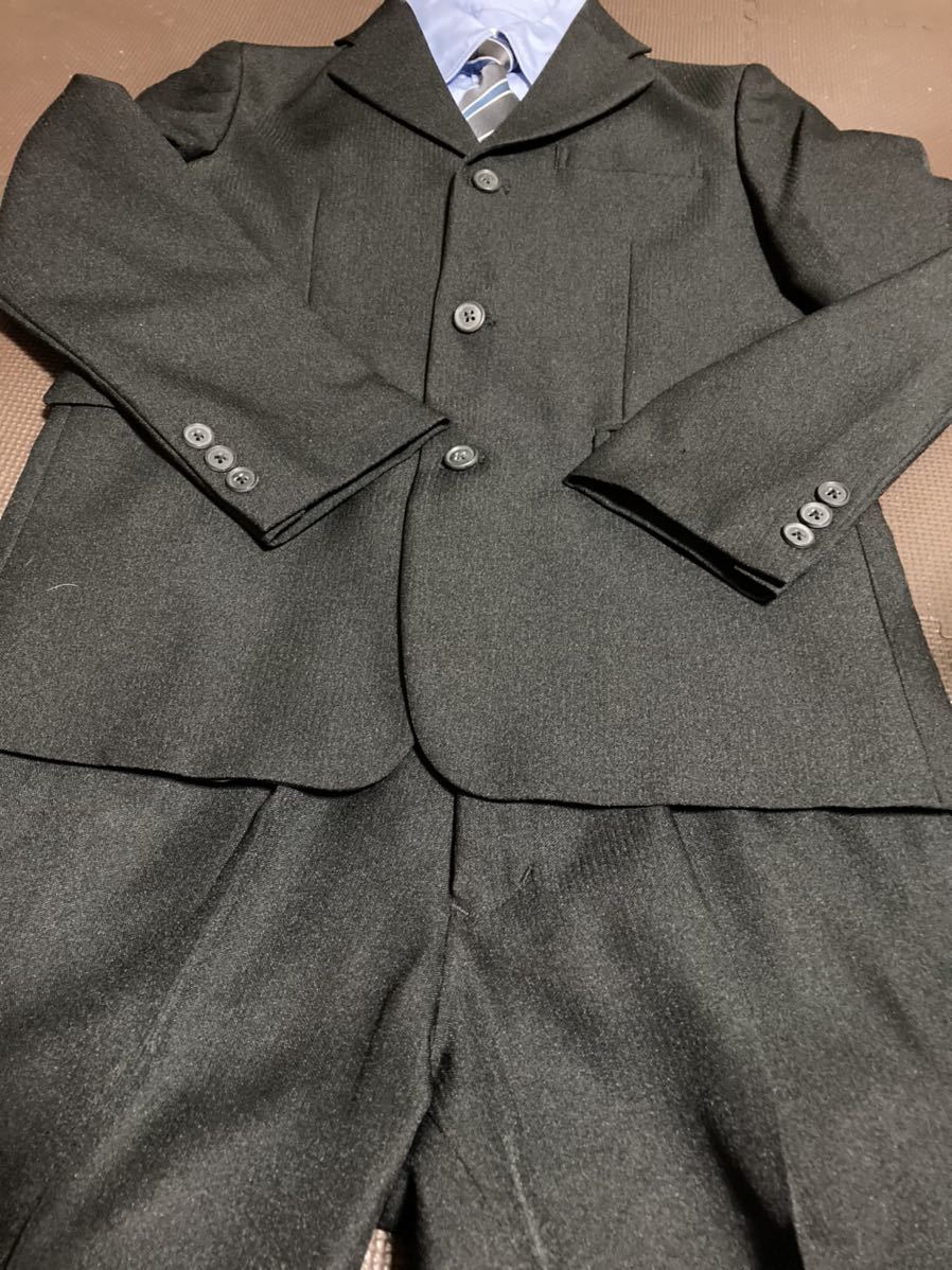 美品OLIVER HOUSE黒ストライプスーツ4点セット サイズ150拍卖