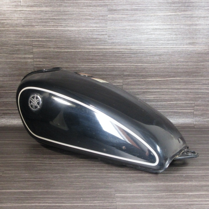 【A580】YAMAHA ヤマハ SR400 純正 フューエルタンク 燃料タンク 凹み有 錆少 中古品 売り切り拍卖