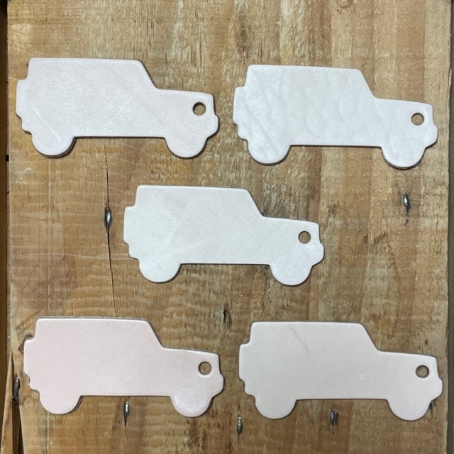 ジムニー ネームタグ 80枚セット jb64 jb74 レザータグ 名札 革タグ 1拍卖