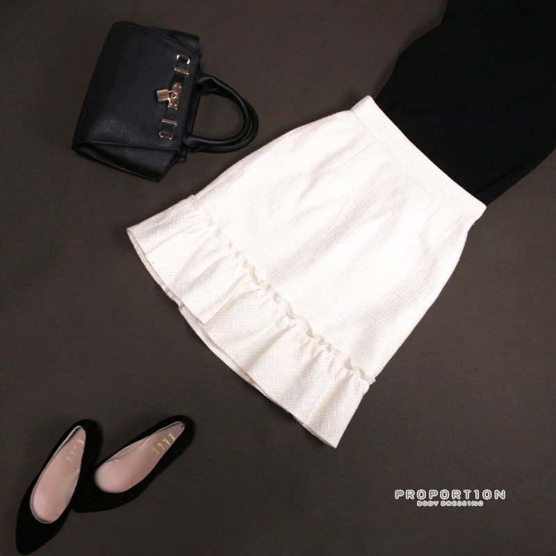 美品 プロポーションボディドレッシング PROPORTION BODY DRESSING ■ 上品 可愛い 艶 ツイードスカート S 7号 ホワイト 白 入学式 卒業式拍卖