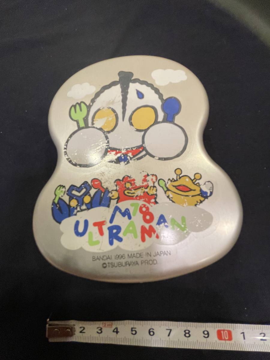 少々傷有り・アンティーク・BANDAI・ウルトラマン・アルミ製弁当箱・150円拍卖