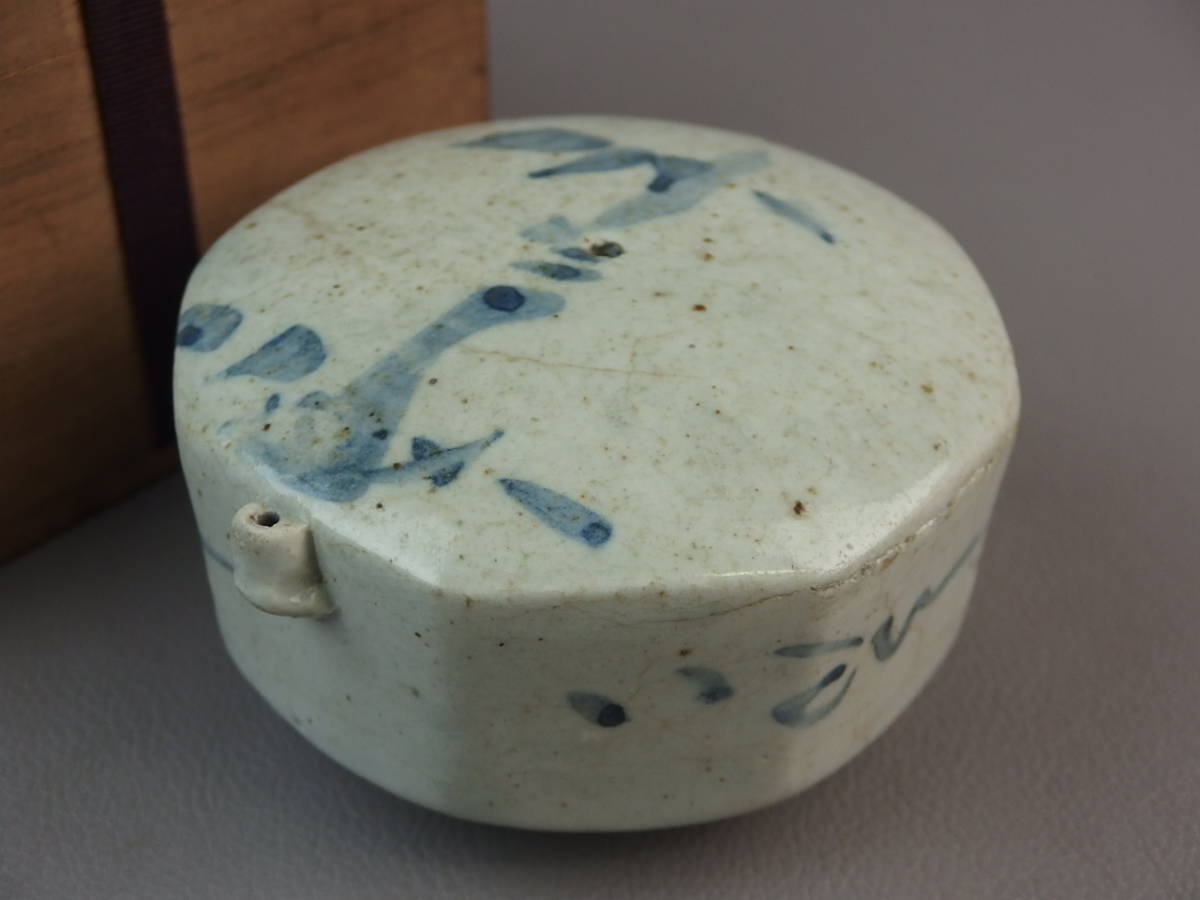 【骨董・書道具】★希少!大ぶり 古い 李朝★★染付竹文面取水滴 文房具 dp077vl.8 分院 朝鮮半島 茶道具拍卖