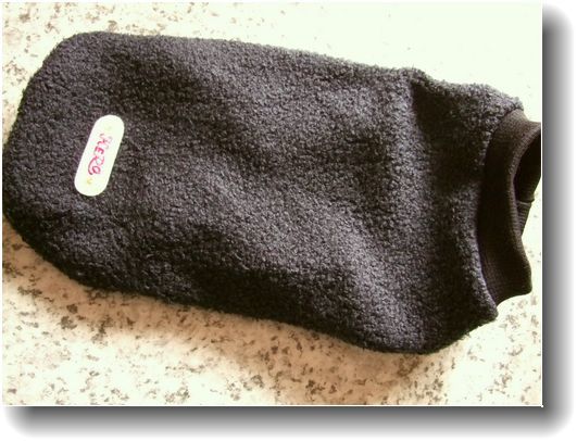 犬服W12-M■Mサイズ■トイプードル等小型犬用黒色ボアトレーナー*ワッペンハンドメイド拍卖