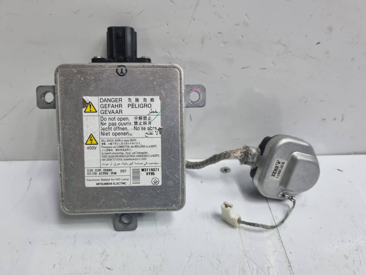 ホンダ オデッセイ RB3 HIDコントロールユニット バラスト ヘッドライト用 右拍卖