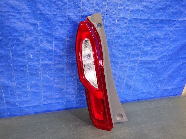 S810 N-BOX JF3 JF4 後期 左テール D274 33550-TTA-N312-M1 N BOX N ボックス 美品拍卖