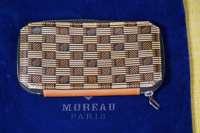 モローパリ 財布 内側はモローブルー拍卖