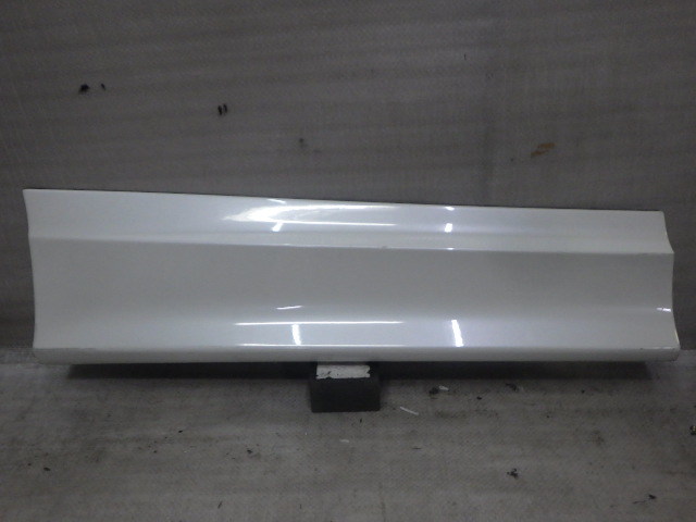 ZRR80/ZZR85/ZWR80 前期 エスクァイア TRD 左フロントドアパネル 左前 助手席側 76905-ZR800拍卖