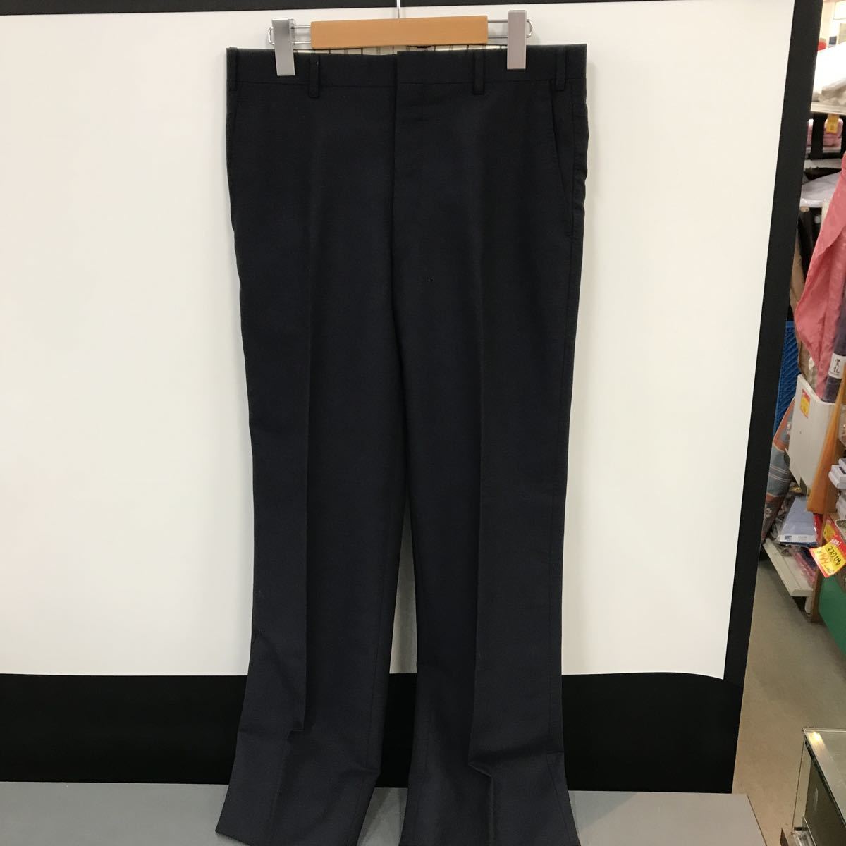 バーバリー 男子用 ズボン パンツ ブラック系 中古品 現状品拍卖