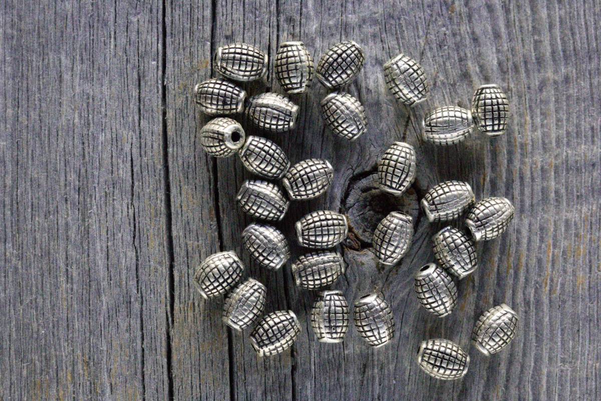 *Brass beads E拍卖