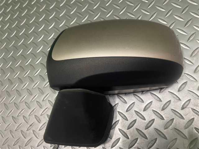 ダイハツ ムーヴ LA100S サイドミラー 左 助手席側 ドア 7P T22 87940-B2F40拍卖