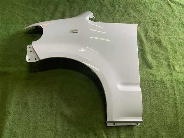 NNP11 トヨタ ポルテ フェンダーパネル 左 53812-52200拍卖