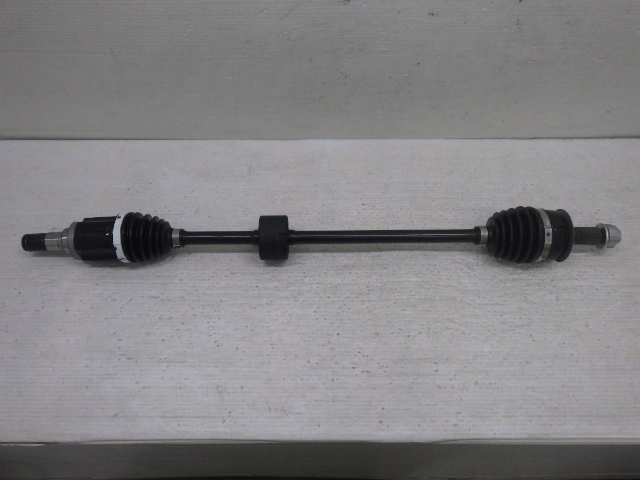 【Y0311】 美品 中古 HA37S アルト A 2022年 右 フロント ドライブシャフト 2WD用 44101-74P02 即決拍卖