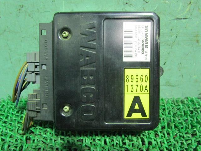 日野大型車 スーパードルフィンプロフィア KC-FR4FZF ABSコンピューター 89660-1370A WABCO TTT /32120拍卖