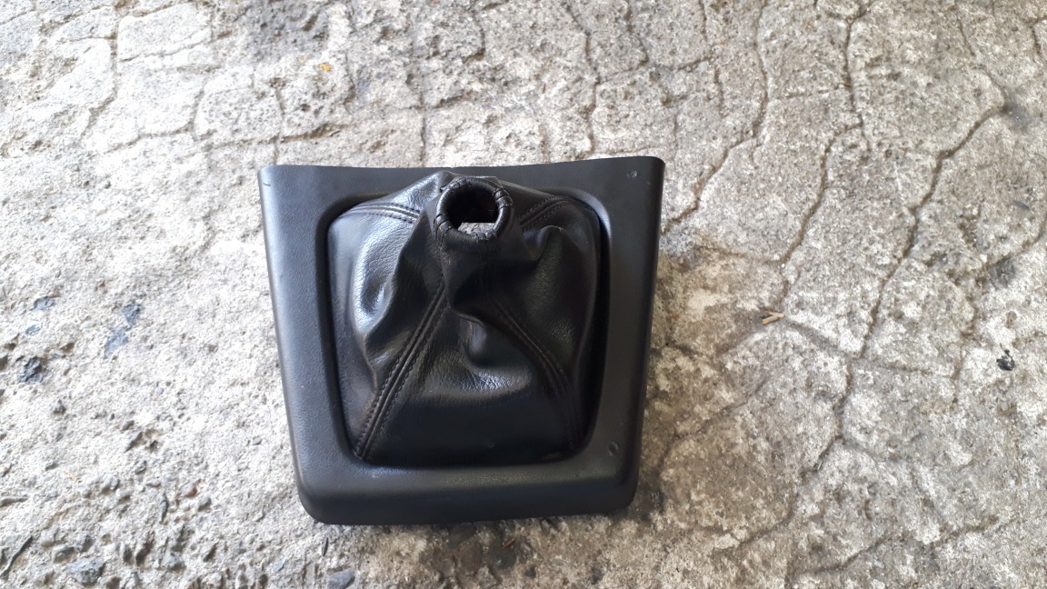 マツダ RX-7 FC3S セブン用 5速シフトブーツ 2 No.ha拍卖