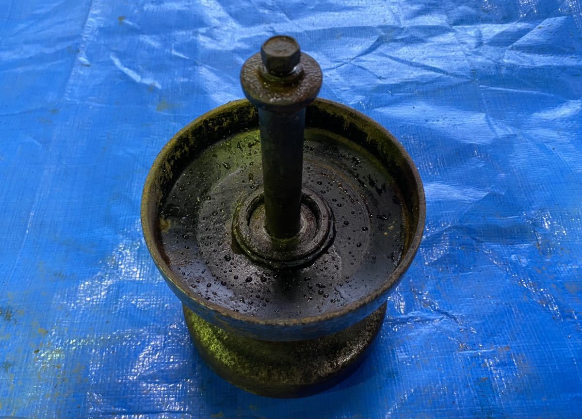 NO.50-0977 ヤンマーコンバインEe-6用の転輪 1個 足回り、ローラー拍卖