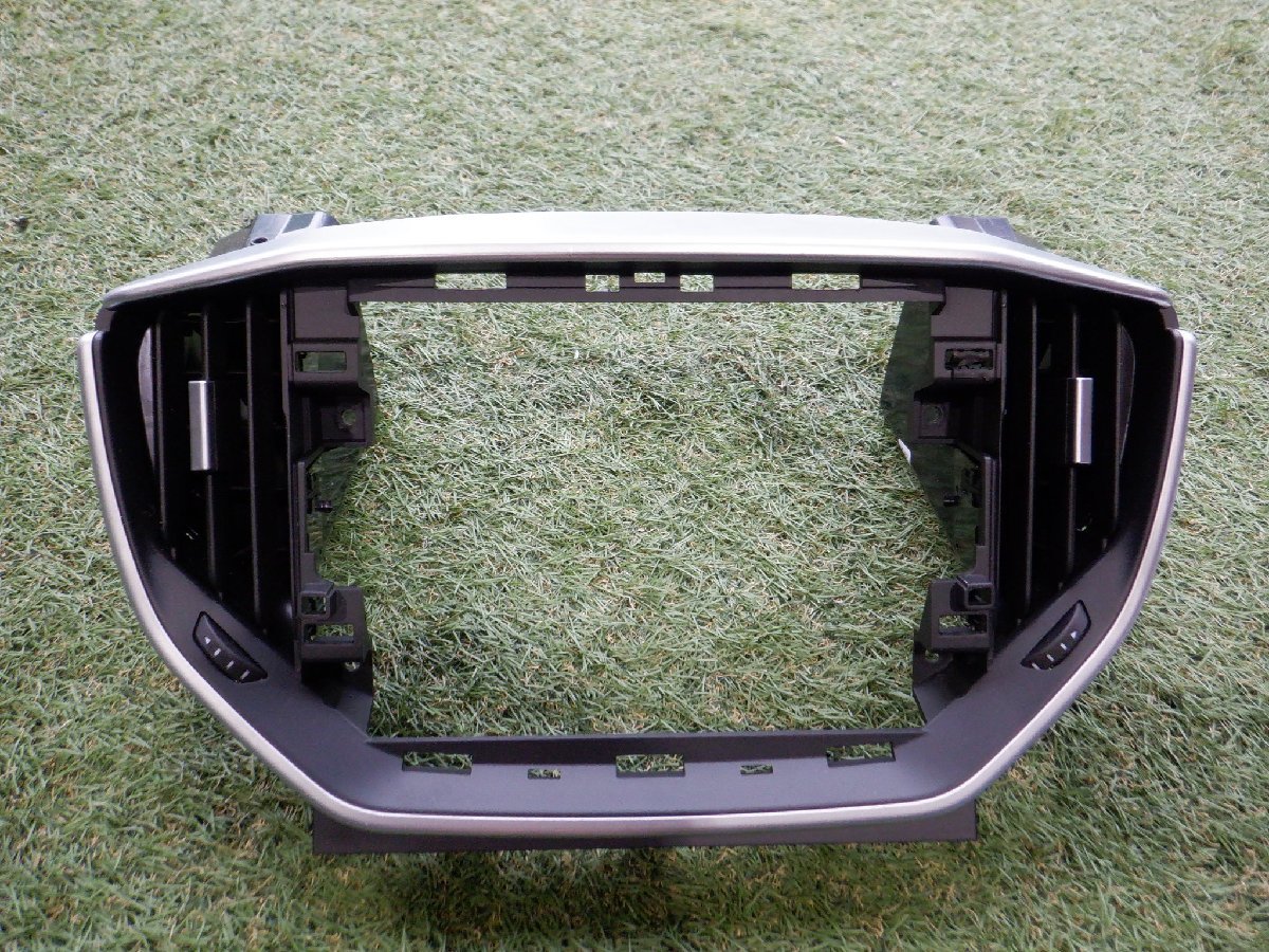 マセラティ純正 ABA-MG30B ギブリ 右ハンドル 2015年 センターパネル エアコン吹き出し口 パネル m-22-10-247拍卖