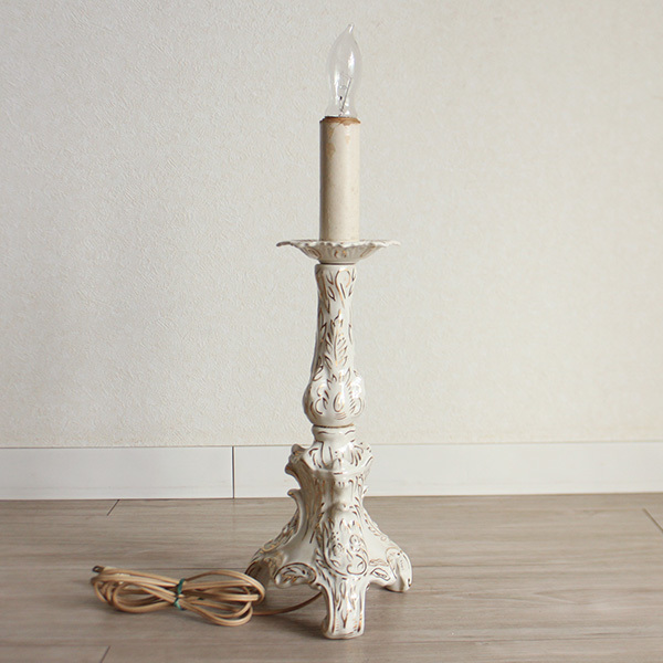 アメリカ製ビンテージ 陶磁器素材のテーブルキャンドルランプ O020拍卖