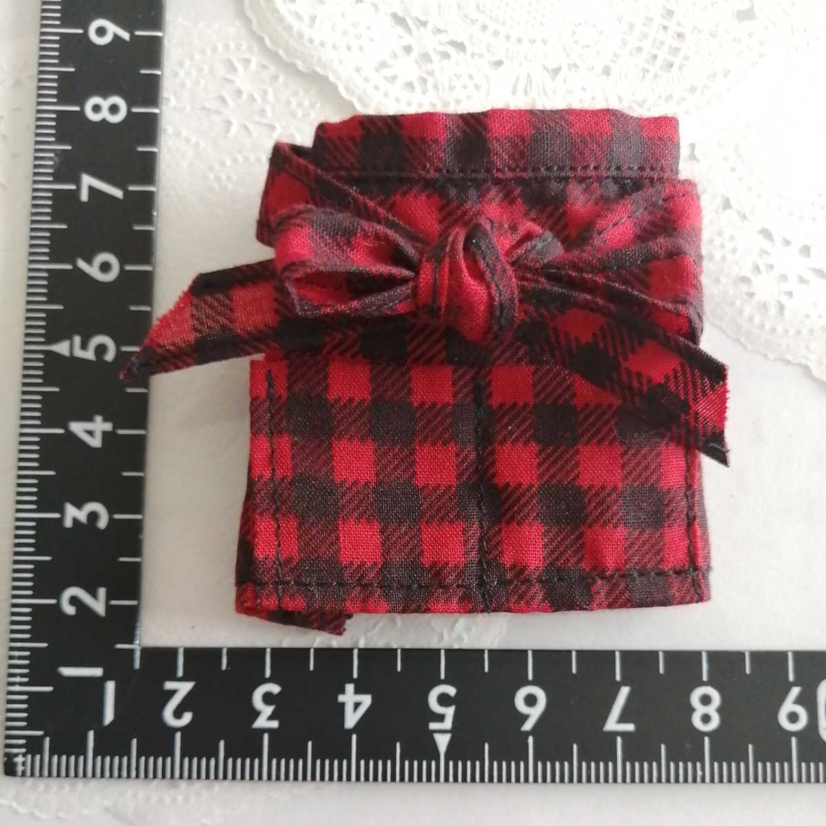 n65 ドール用 赤 黒 ブラック ギンガムチェック エプロン momoko 1/6ドール リカちゃん ピュアニーモ バービー ジェニー拍卖