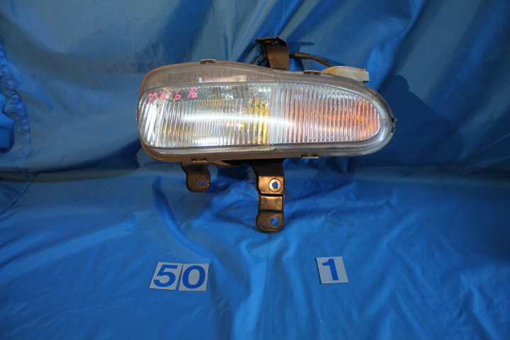 KL-239-1 マツダ MX-6 右 ウィンカー フォグランプ ステー付き拍卖