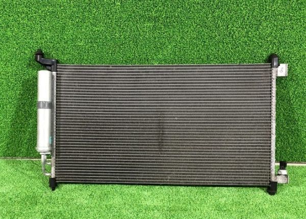 NISSAN NOTE 日産ノート DBA-E11 コンデンサー CONDENSER ID:964拍卖
