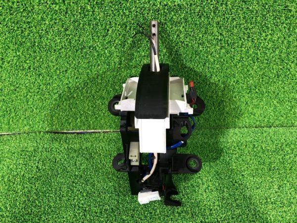 マツダ DBA-DE5FS デミオ スポルト ギアシフトレバー D6534610X K3605 GEAR COLUMN ID:851拍卖