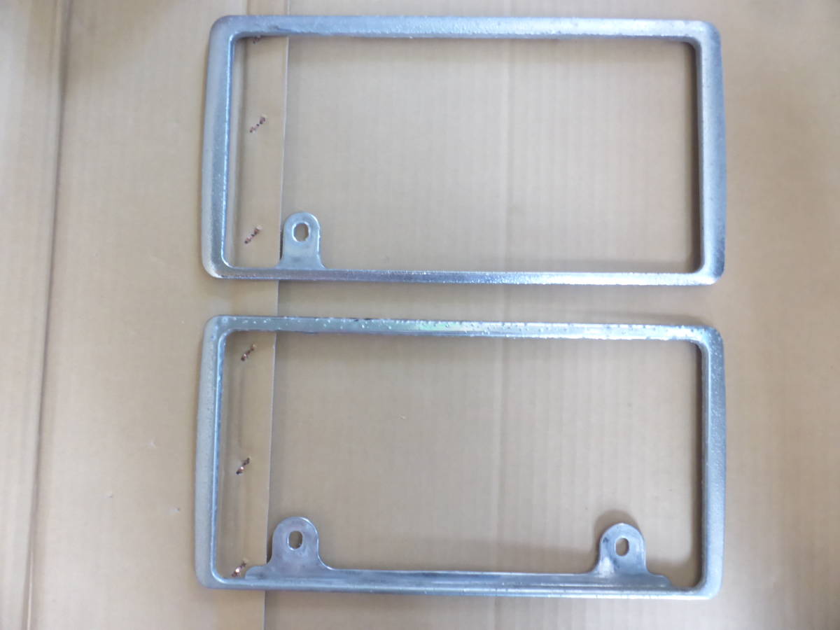 『アトレーワゴン カスタムターボRS ABA-S321G H20年5月』から取り外し 社外品 金属製ナンバーフレーム 中古拍卖