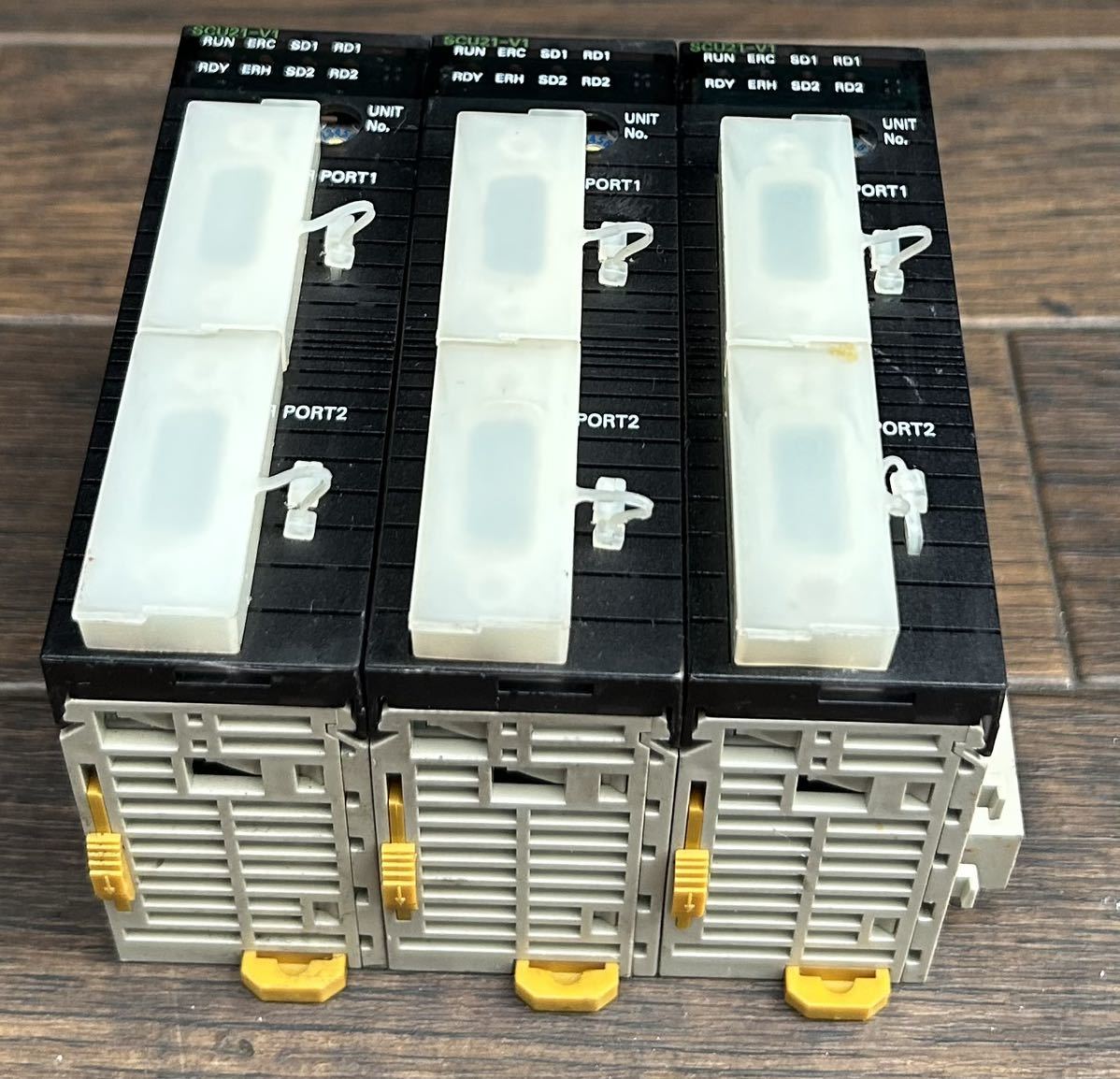 OMRON CJ1W-SCU21-V1(3点セット)拍卖