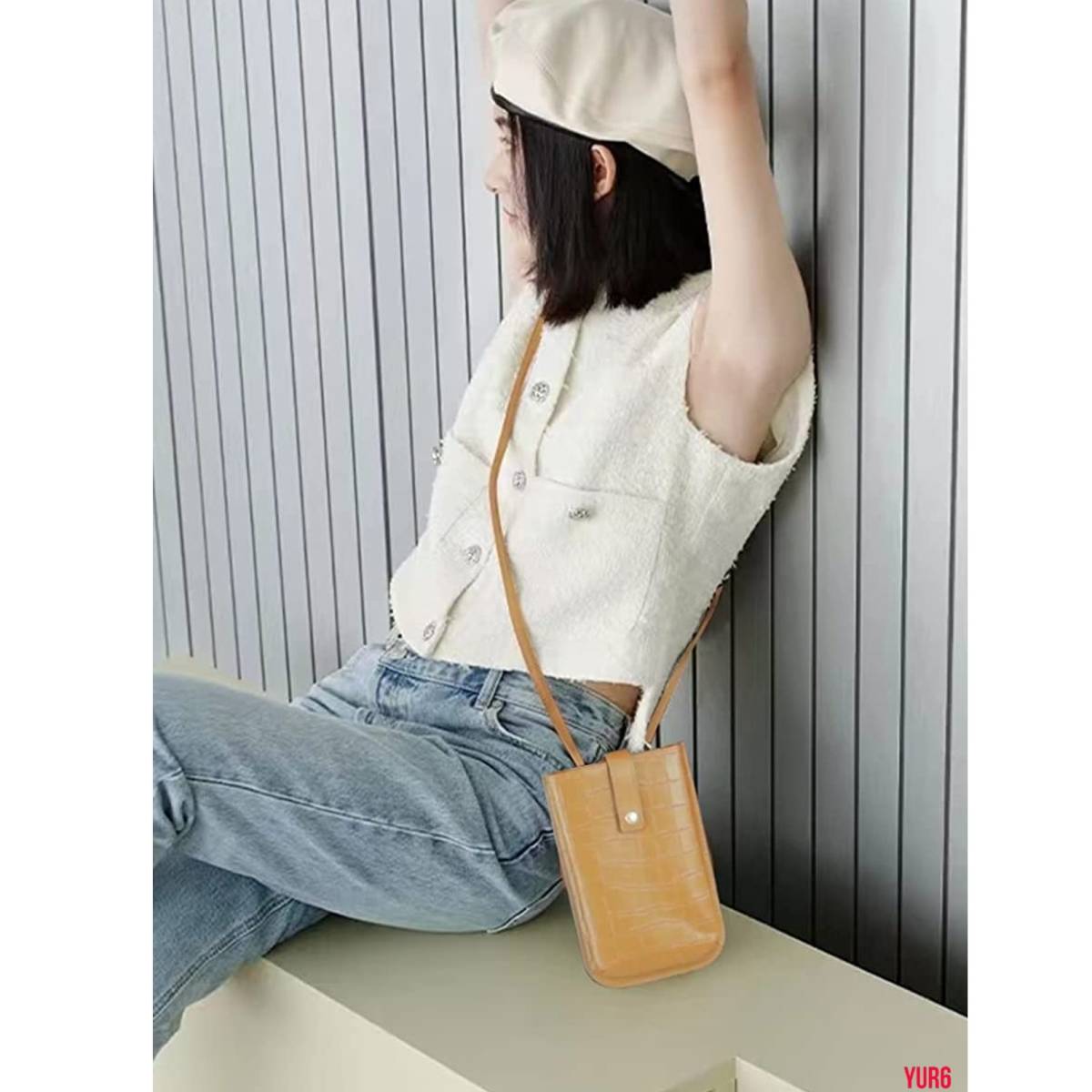 お札入れ 小銭入れも スマホポーチ ショルダーポーチ マグネット式 軽量 耐久性 防水性 カード入れ 普段使い お買い物 お散歩 ブラウン拍卖