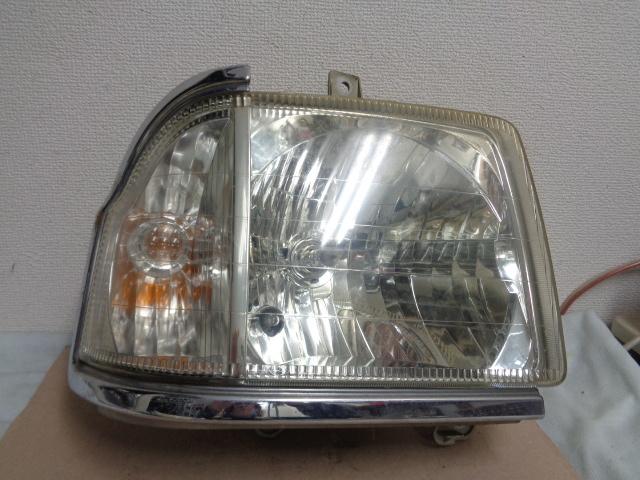 アトレーワゴン S220G 純正 ヘッドライト右 KOITO100-51645拍卖