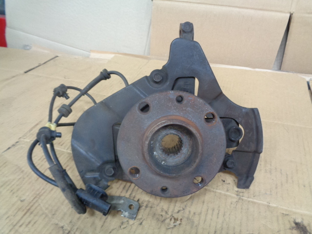 フィアット ニューパンダ 純正 ハブナックル フロント左拍卖