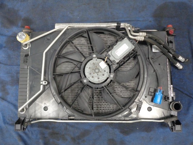 ベンツ W245 Bクラス 純正 ラジエーター コンデンサー 電動ファン セット拍卖