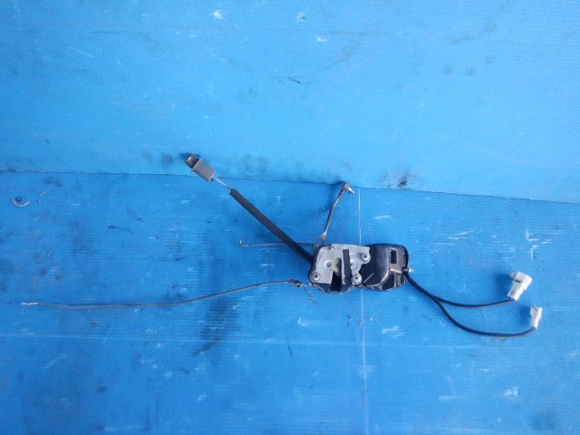 LJ78G ランドクルーザー プラド ランクル 純正 右 フロント ドア ロック 38599/HK拍卖